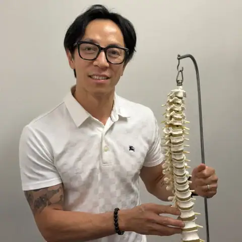 Dr Ian Ea – Osteopath